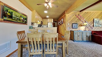 Nicely Remodeled 2 Bedrooms at 1849 Condos - Easy Access to Slopes!