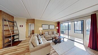 Nicely Remodeled 2 Bedrooms at 1849 Condos - Easy Access to Slopes!