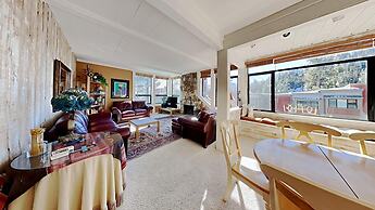 Nicely Remodeled 2 Bedrooms at 1849 Condos - Easy Access to Slopes!