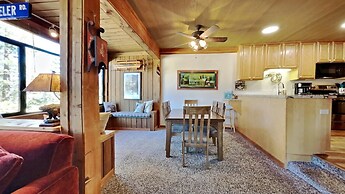 Nicely Remodeled 2 Bedrooms at 1849 Condos - Easy Access to Slopes!