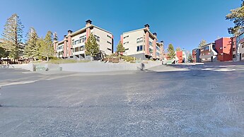 Nicely Remodeled 2 Bedrooms at 1849 Condos - Easy Access to Slopes!