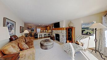 One Bedrooms At Snowbird Condos Slopeside - Free Wifi & Assigned Parki