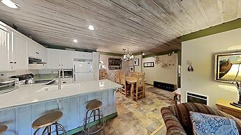 One Bedrooms At Snowbird Condos Slopeside - Free Wifi & Assigned Parki