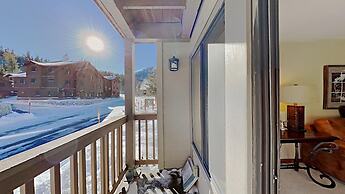 One Bedrooms At Snowbird Condos Slopeside - Free Wifi & Assigned Parki