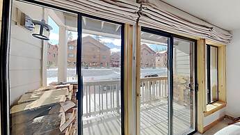 One Bedrooms At Snowbird Condos Slopeside - Free Wifi & Assigned Parki