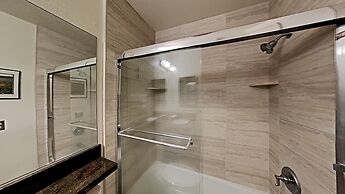 One Bedrooms At Snowbird Condos Slopeside - Free Wifi & Assigned Parki