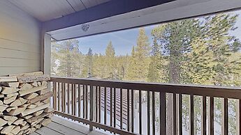 Spacious Snowbird Condo Unit Slopeside In Quiet Canyon Neighborhood