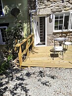 Captivating Isolde Cottage, With Pool Near St Ives