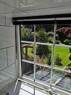 Captivating Isolde Cottage, With Pool Near St Ives