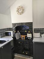 Captivating Isolde Cottage, With Pool Near St Ives