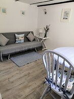 Captivating Isolde Cottage, With Pool Near St Ives