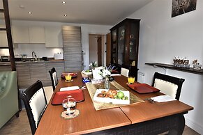 Hughenden Garden Luxury Apartment