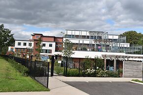 Hughenden Garden Luxury Apartment