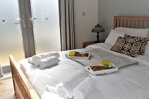 Hughenden Garden Luxury Apartment