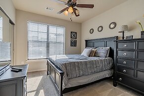 Beautiful Bella Piazza Condo