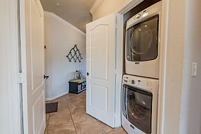 Beautiful Bella Piazza Condo