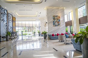 Ramada Hotel & Suites by Wyndham Halong Bay View