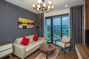 Ramada Hotel & Suites by Wyndham Halong Bay View