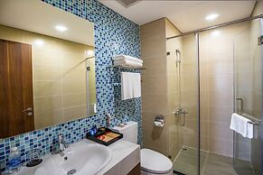 Ramada Hotel & Suites by Wyndham Halong Bay View