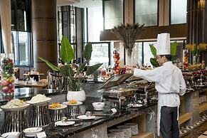 Ramada Hotel & Suites by Wyndham Halong Bay View