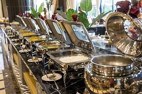 Ramada Hotel & Suites by Wyndham Halong Bay View