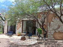 Hotel Centenario Los Arroyitos