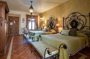 Hotel Centenario Los Arroyitos
