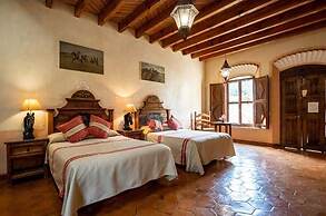 Hotel Centenario Los Arroyitos