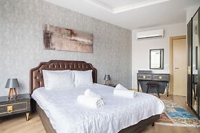 Grand Residence by NewInn