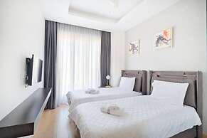 Grand Residence by NewInn