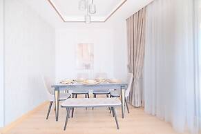 Grand Residence by NewInn