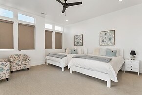 #17 At Bloomington Country Club 4 Bedroom Townhouse by RedAwning