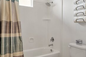 #17 At Bloomington Country Club 4 Bedroom Townhouse by RedAwning