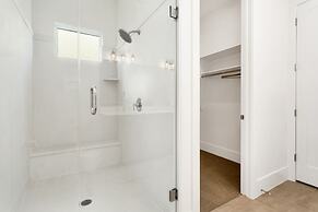 #17 At Bloomington Country Club 4 Bedroom Townhouse by RedAwning