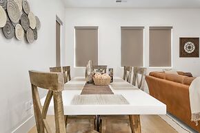 #17 At Bloomington Country Club 4 Bedroom Townhouse by RedAwning