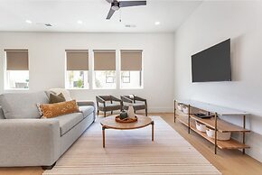 #15 At Bloomington Country Club 4 Bedroom Townhouse by RedAwning