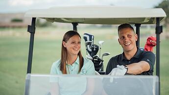 #15 At Bloomington Country Club 4 Bedroom Townhouse by RedAwning