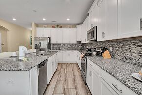 Vibrant and Lush Home, Spacious Pool Area With CDC Standards #6st440