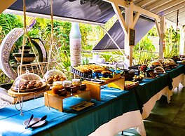 Kawan Bay Suites