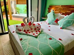Kawan Bay Suites