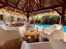 Kawan Bay Suites