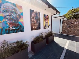 Kawan Bay Suites