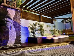 Kawan Bay Suites