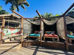 Kawan Bay Suites