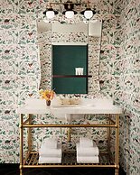 Graduate by Hilton East Lansing