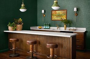 Graduate by Hilton East Lansing