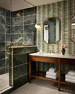 Graduate by Hilton East Lansing