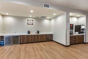 MainStay Suites Carlsbad South