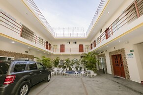 Hotel Mediterraneo Inn