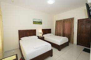 Hotel Mediterraneo Inn